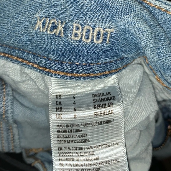 Jeans - Picture 3 of 3